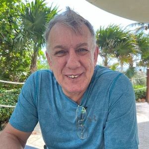 Meet your Posher, Yuriy